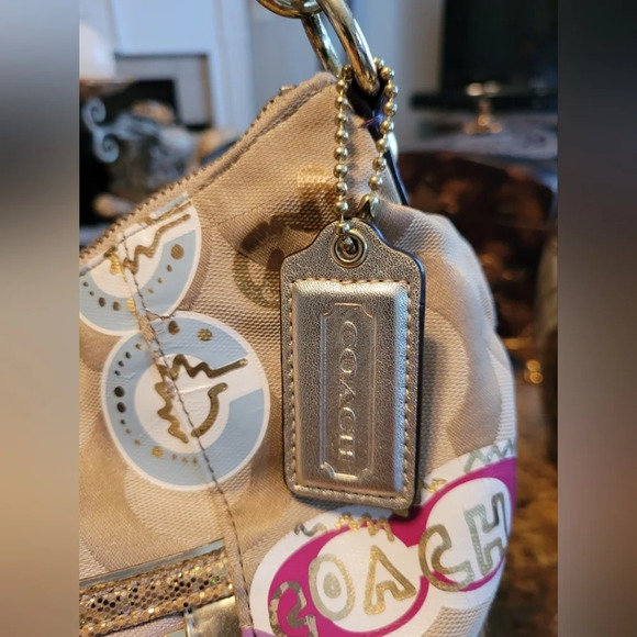 Coach Poppy shoulder bag - Picture 9 of 11